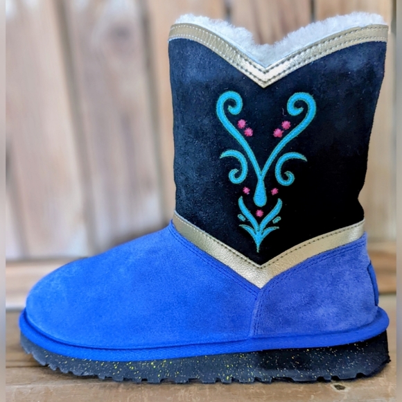 UGG Shoes Ugg Disney Girls Frozen Anna Coronation Boots Sz Girls 4 Women 6 Poshmark
